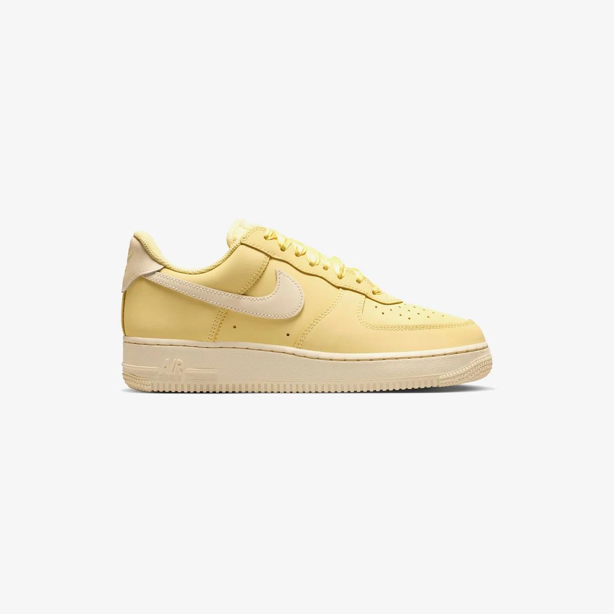 Nike Air Force 1 Retro Premium Soft Yellow