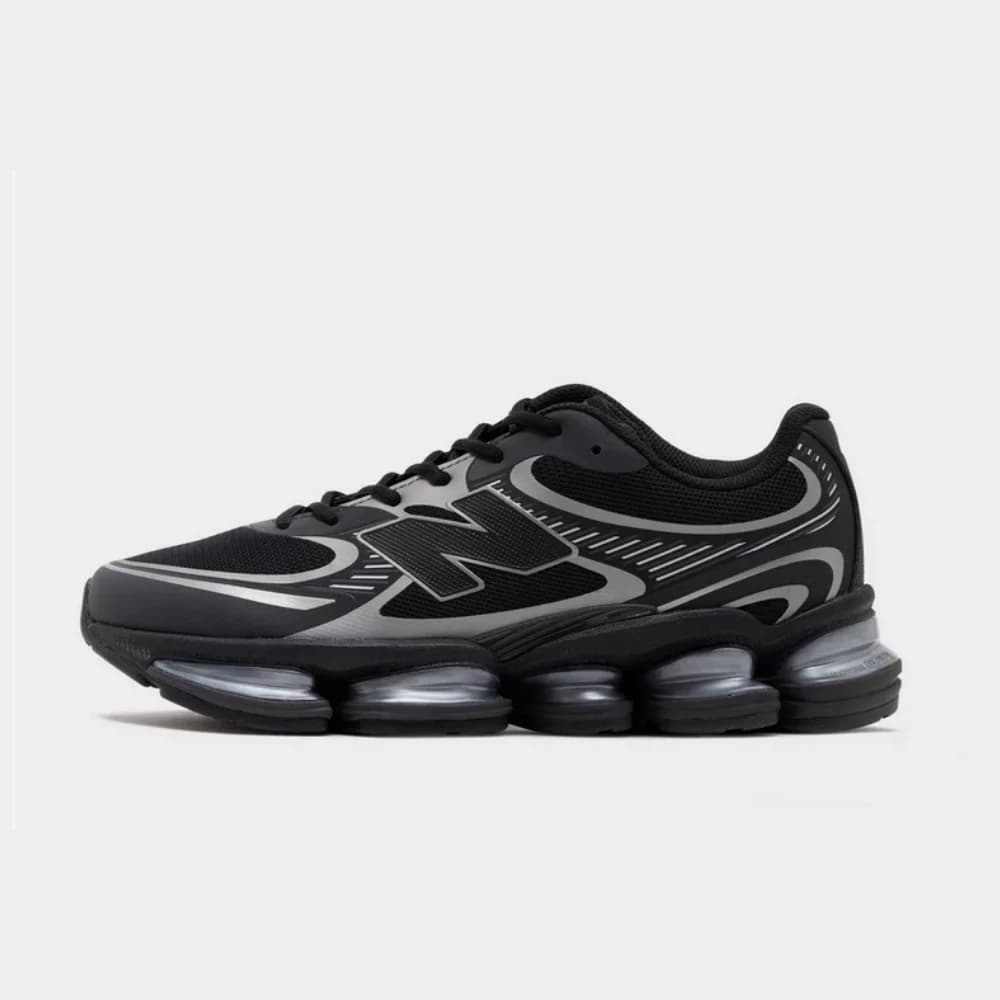 New Balance 2000 — Black